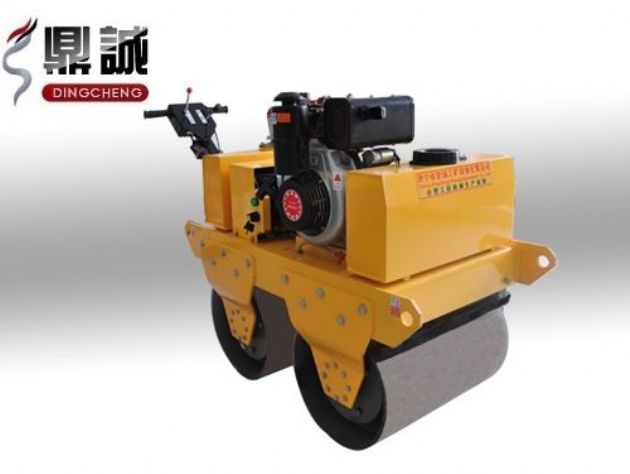 點擊查看詳細信息<br>標題：手扶式雙鋼輪壓路機（標準） 閱讀次數：13709